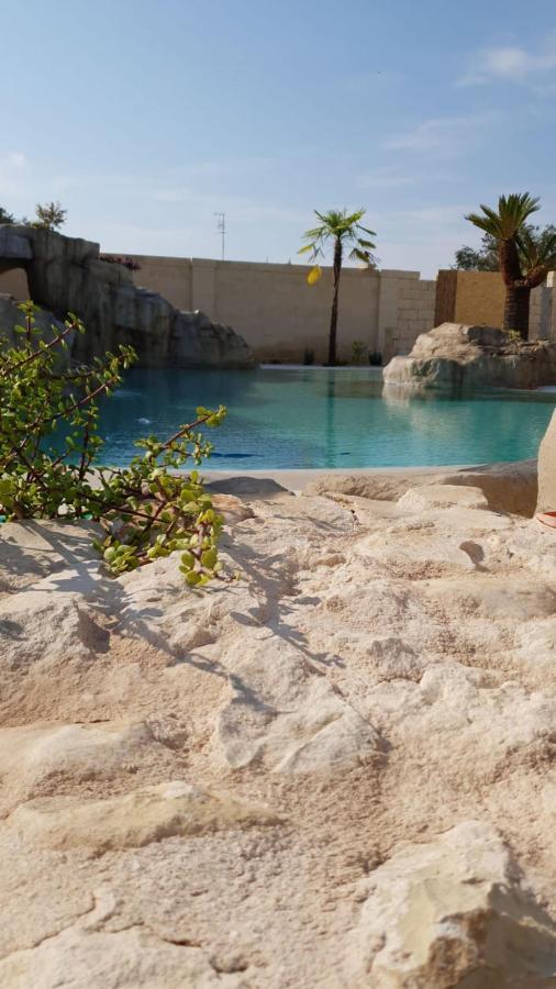 Villa Zecca Con Piscina Лече Екстериор снимка